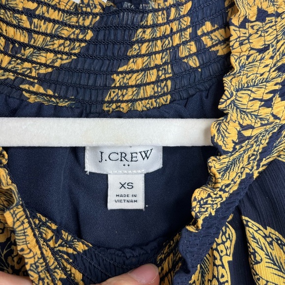 J Crew Smocked Ruched Chiffon Regal Gold Navy Floral Coquette Blouse Women Sz XS - Picture 5 of 10